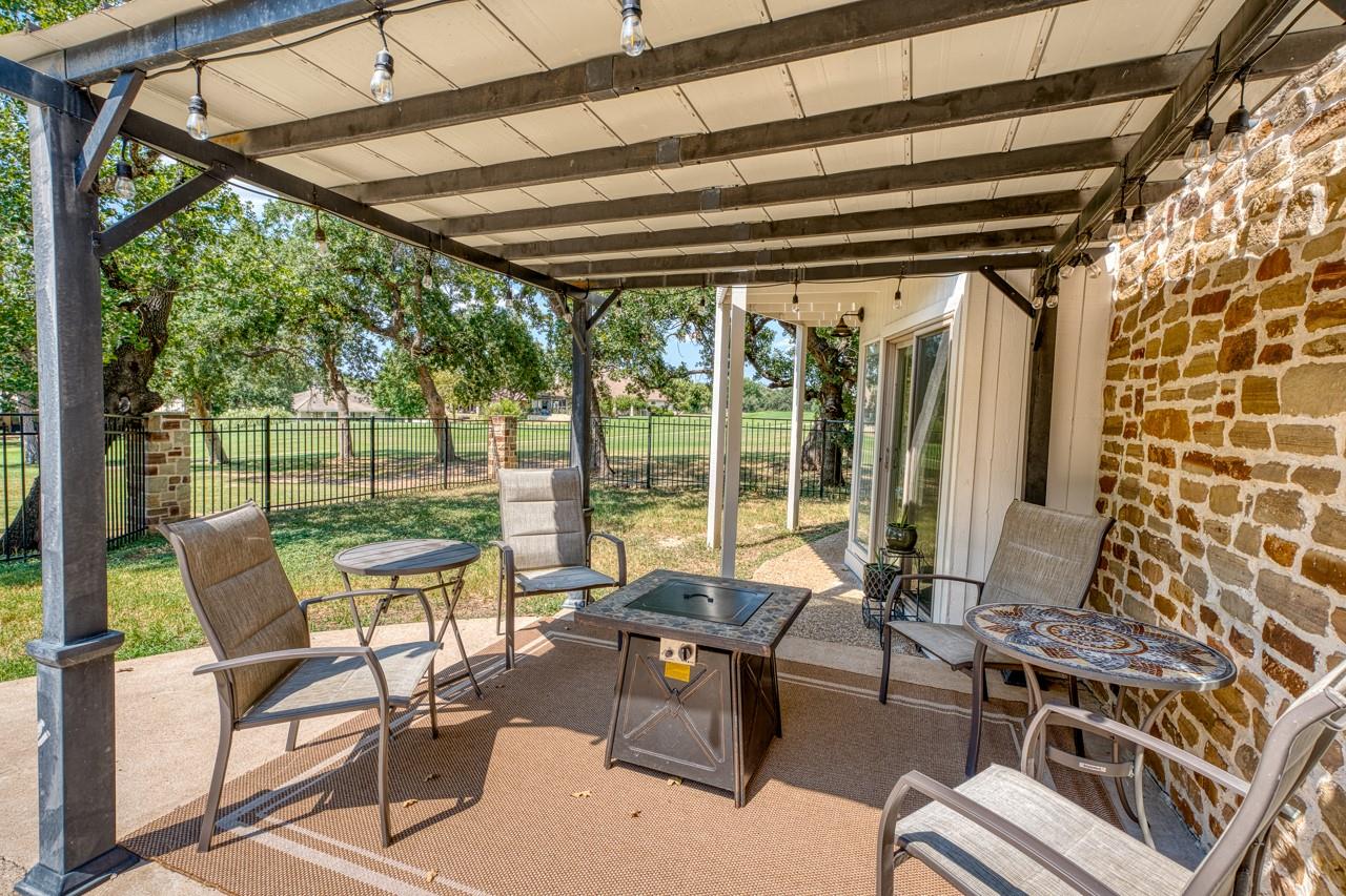 202 N Big Spur, Horseshoe Bay, TX 78657