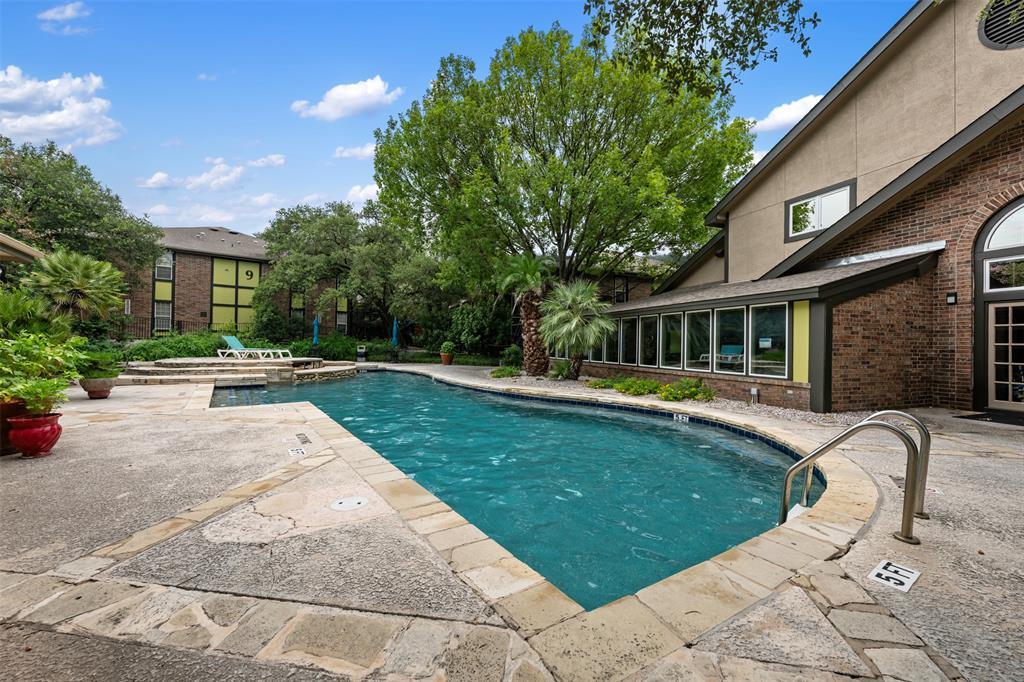 7685 Northcross Dr # 806, Austin, TX 78757