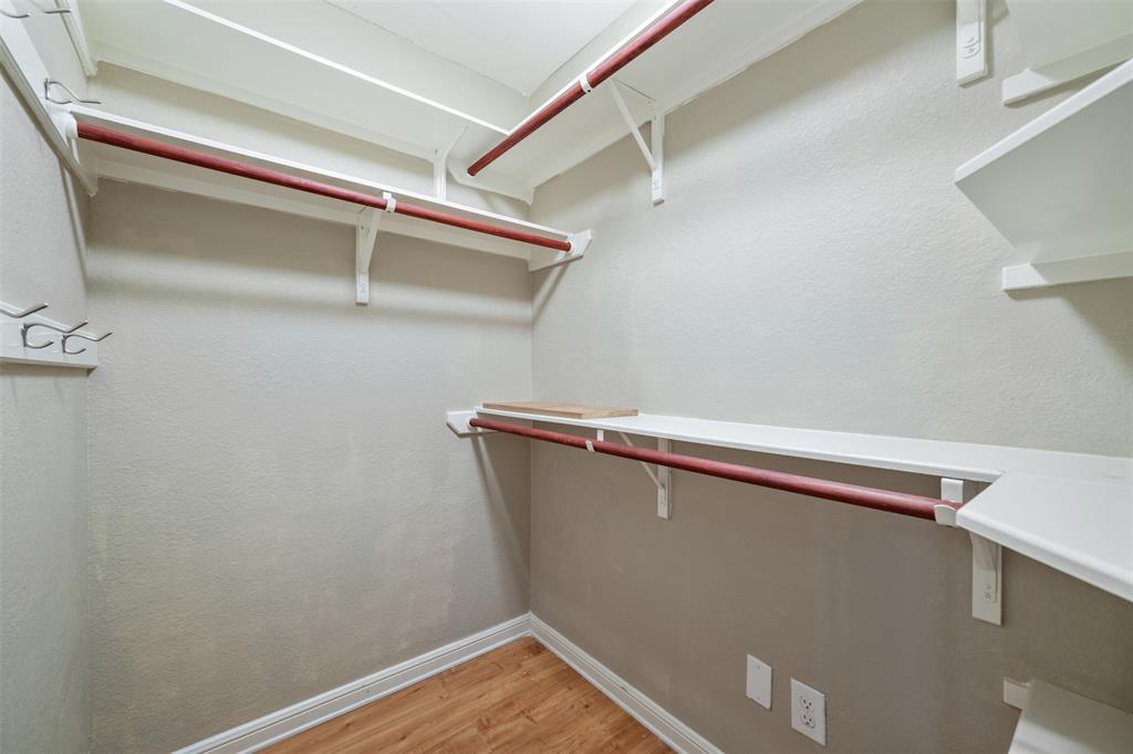 7685 Northcross Dr # 806, Austin, TX 78757