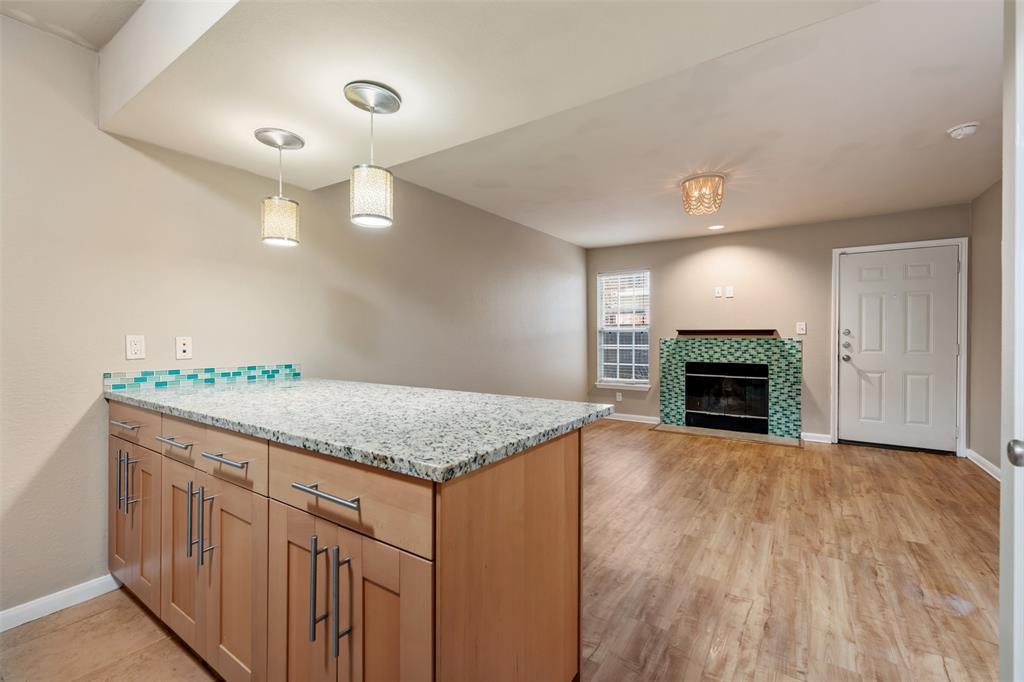 7685 Northcross Dr # 806, Austin, TX 78757