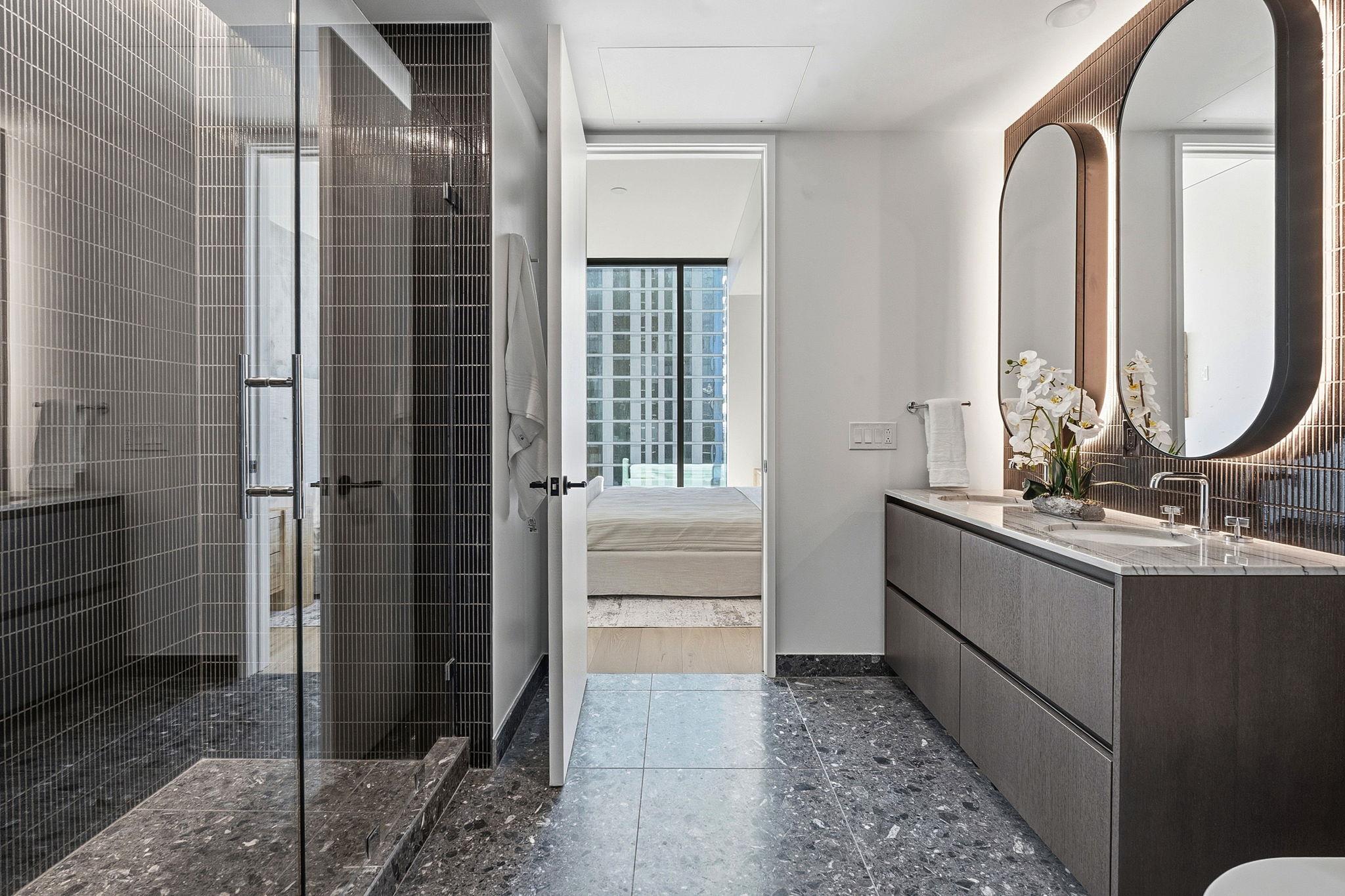 610 Davis St # 3004, Austin, TX 78701