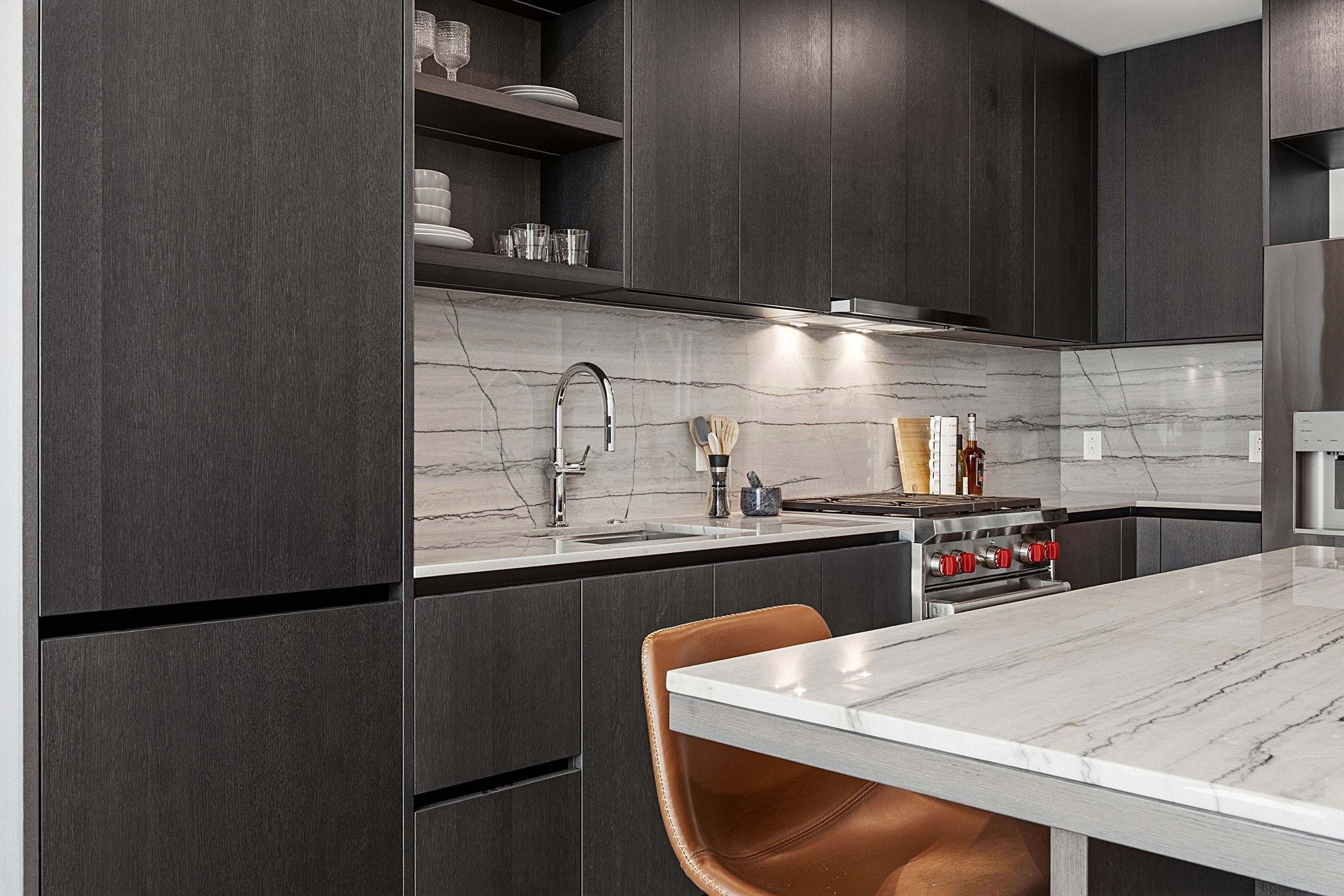 610 Davis St # 3004, Austin, TX 78701