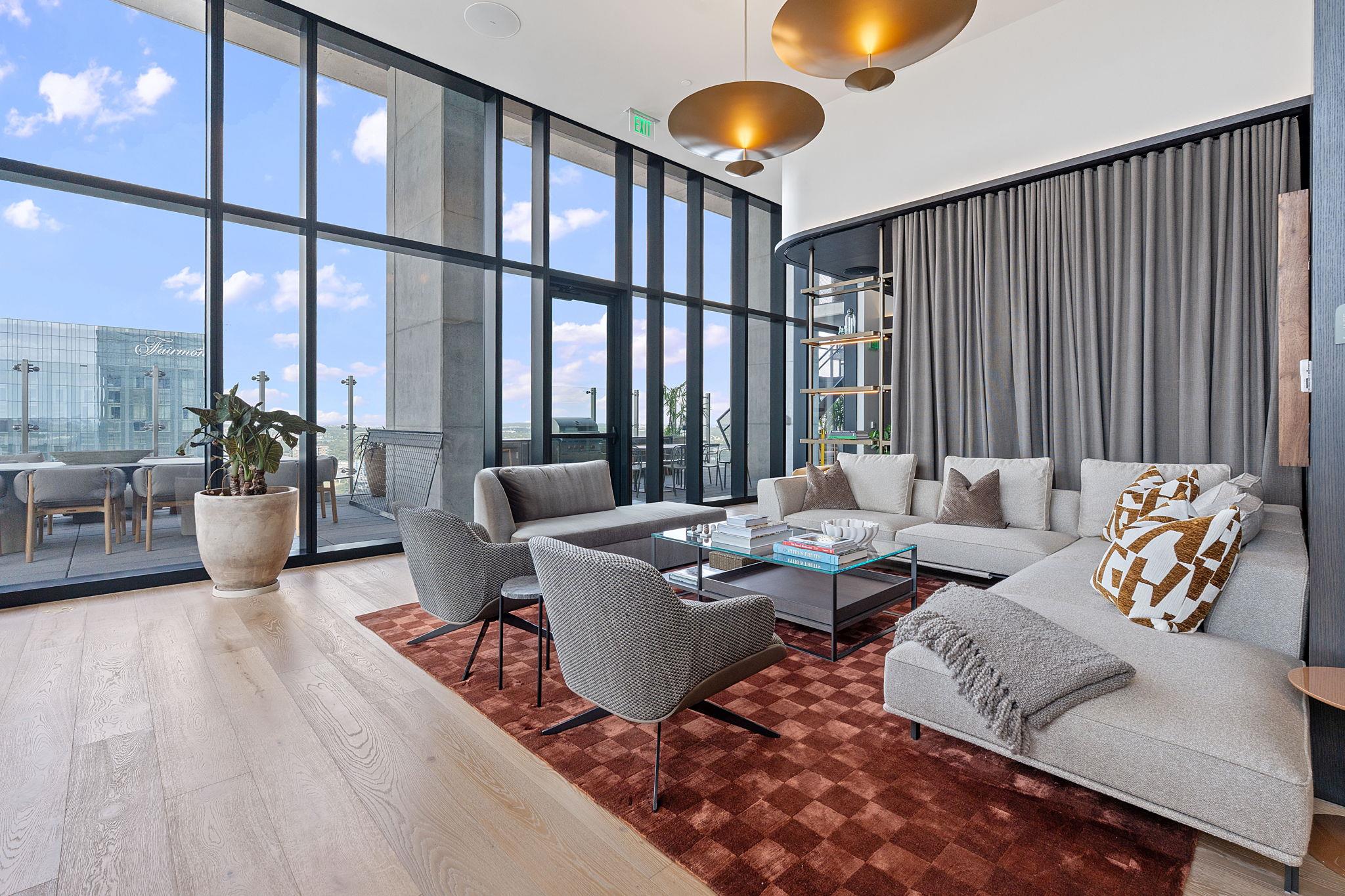 610 Davis St # 3004, Austin, TX 78701