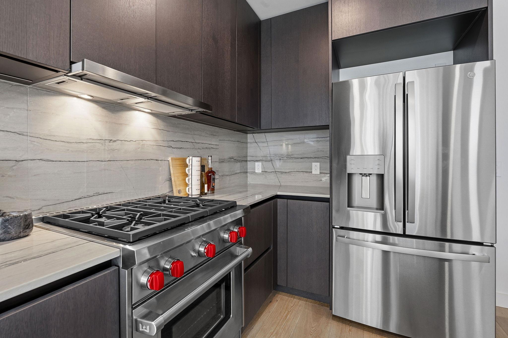 610 Davis St # 3004, Austin, TX 78701