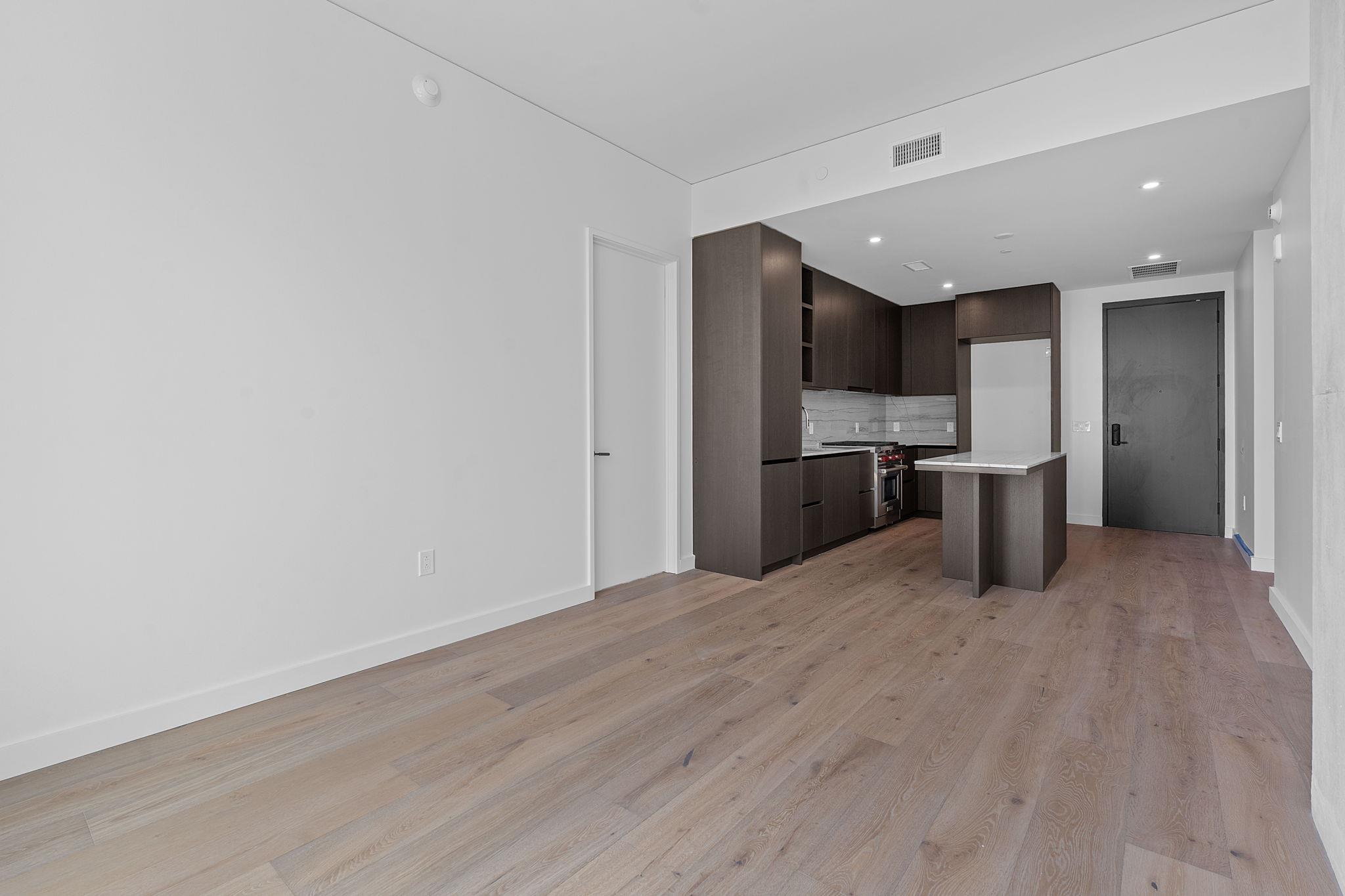 610 Davis St # 3004, Austin, TX 78701