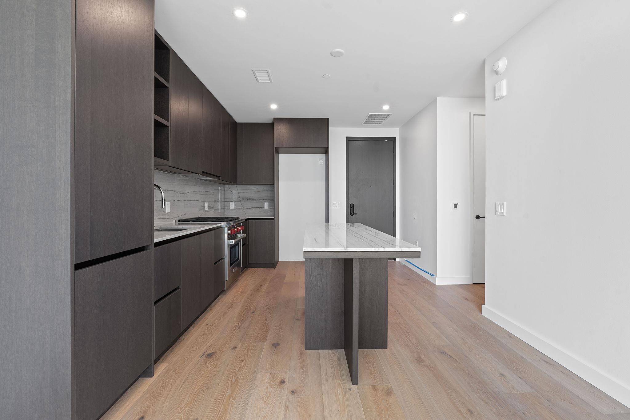 610 Davis St # 3004, Austin, TX 78701