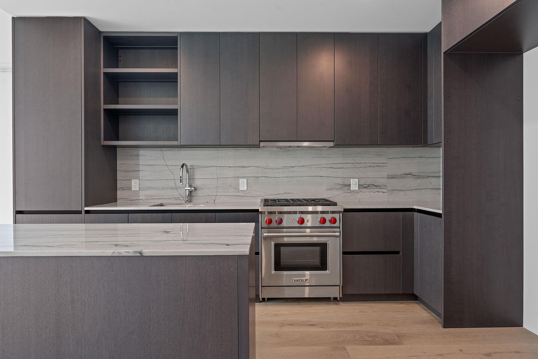 610 Davis St # 3004, Austin, TX 78701