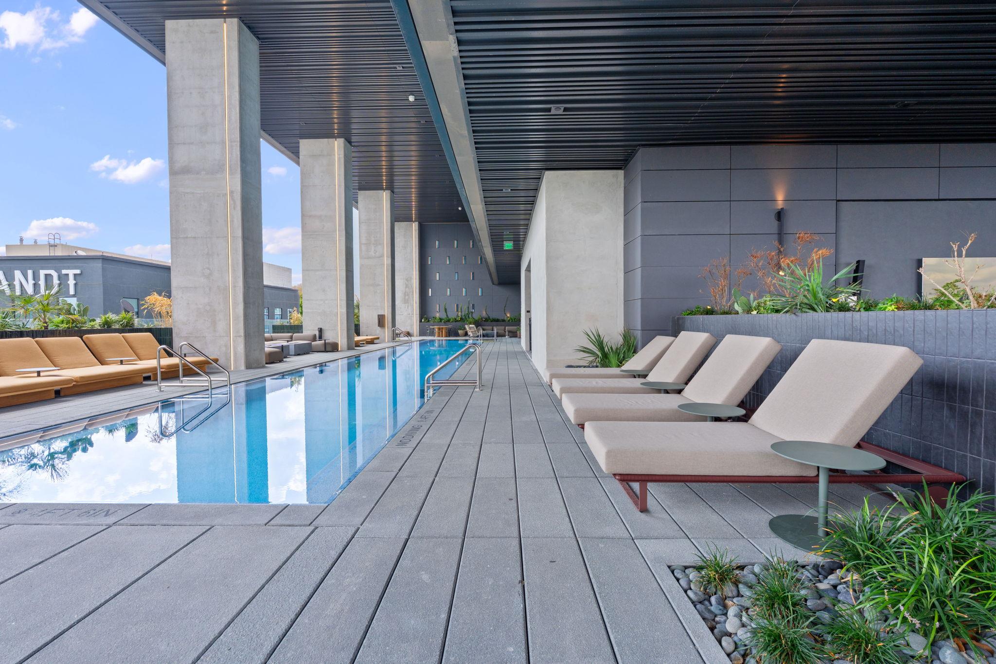 610 Davis St # 3004, Austin, TX 78701