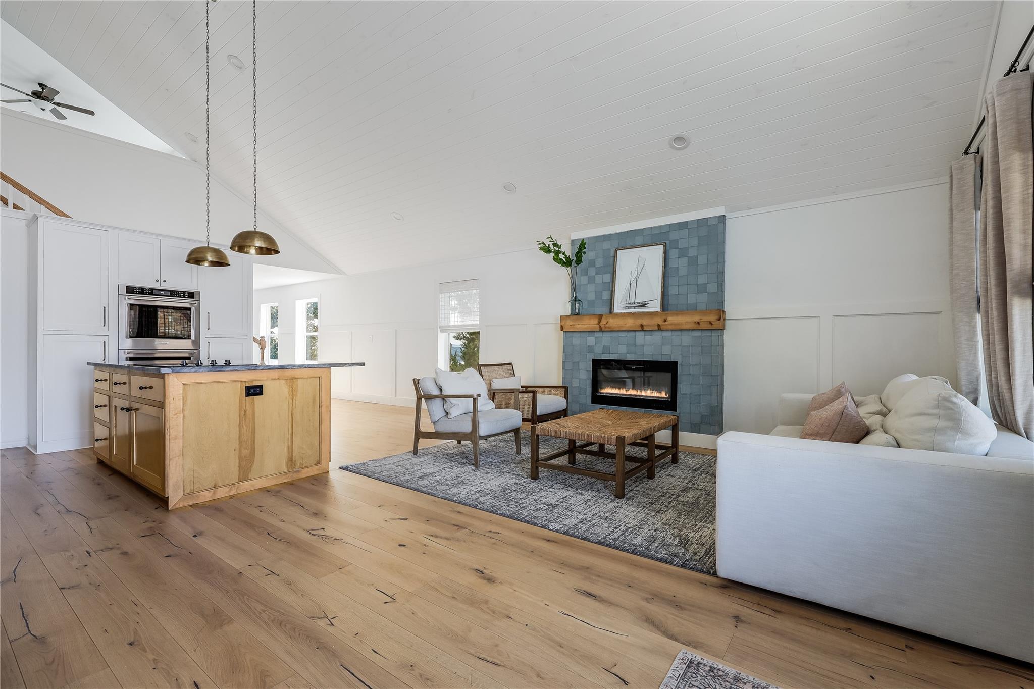 21501 High Dr, Lago Vista, TX 78645