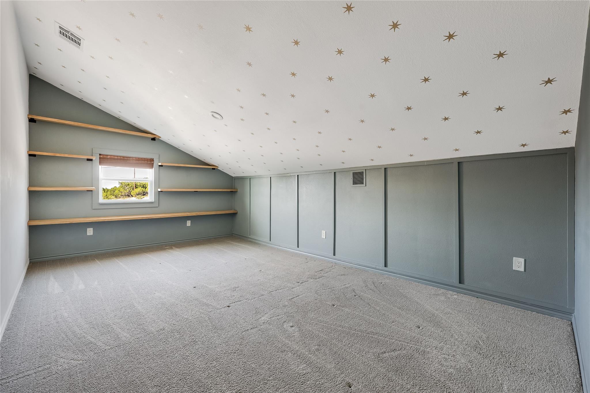 21501 High Dr, Lago Vista, TX 78645