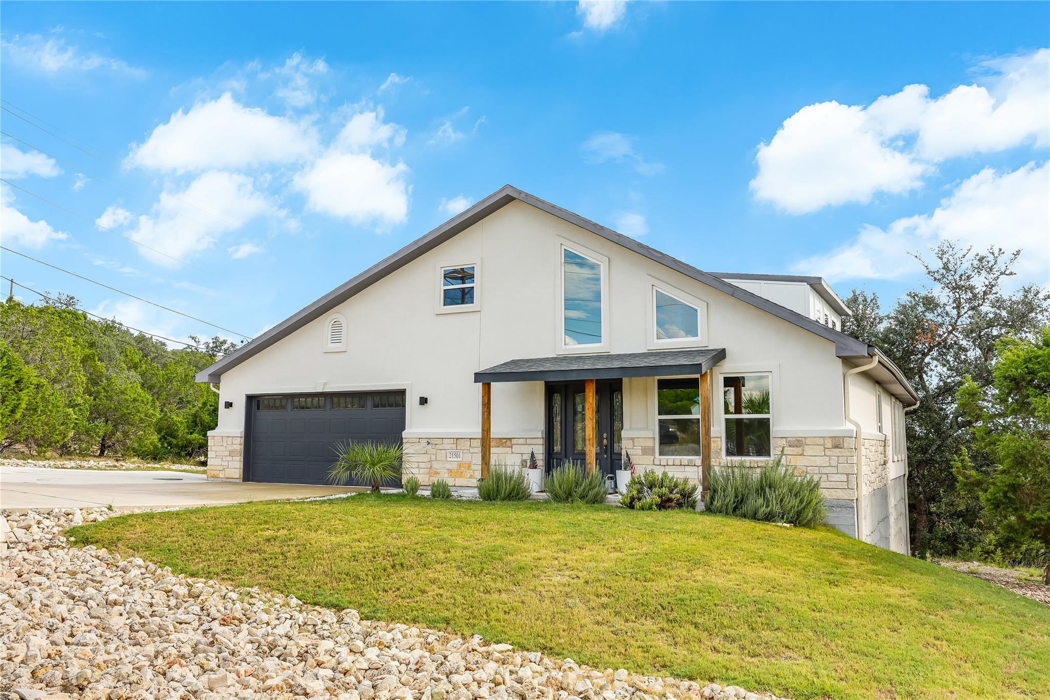 21501 High Dr, Lago Vista, TX 78645