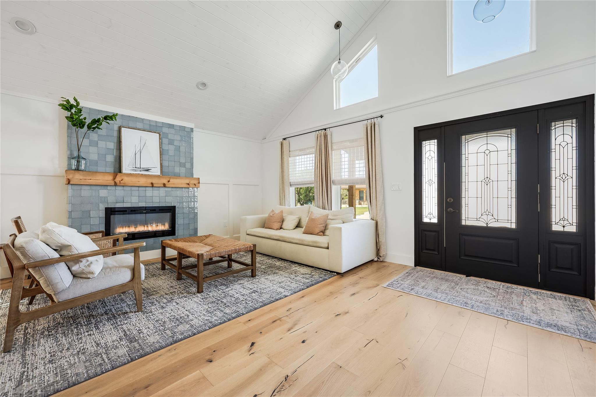 21501 High Dr, Lago Vista, TX 78645