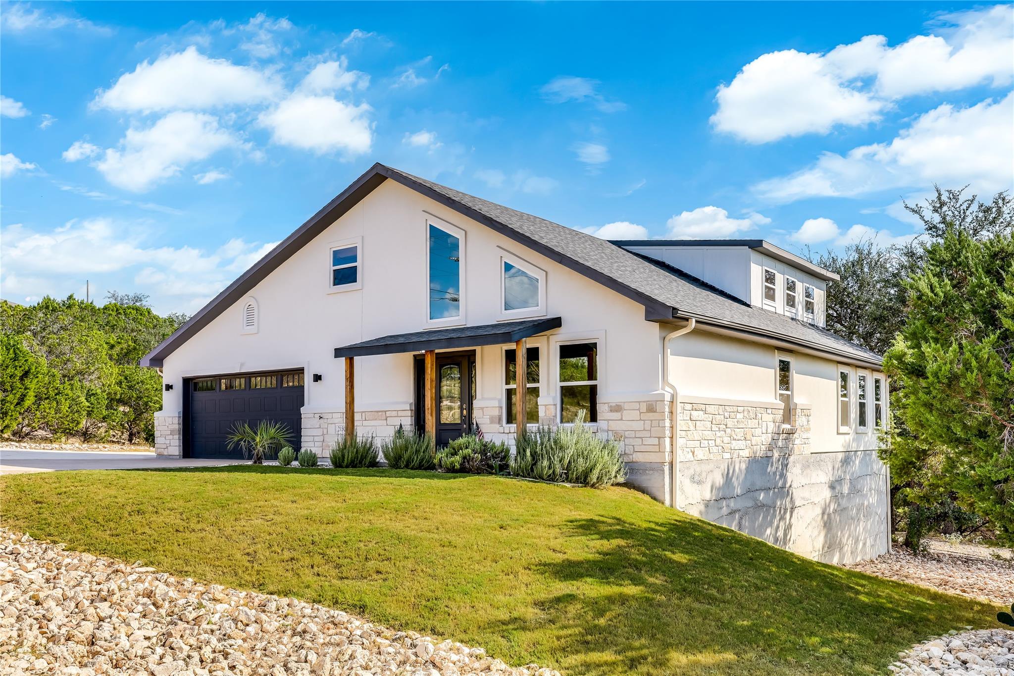 21501 High Dr, Lago Vista, TX 78645