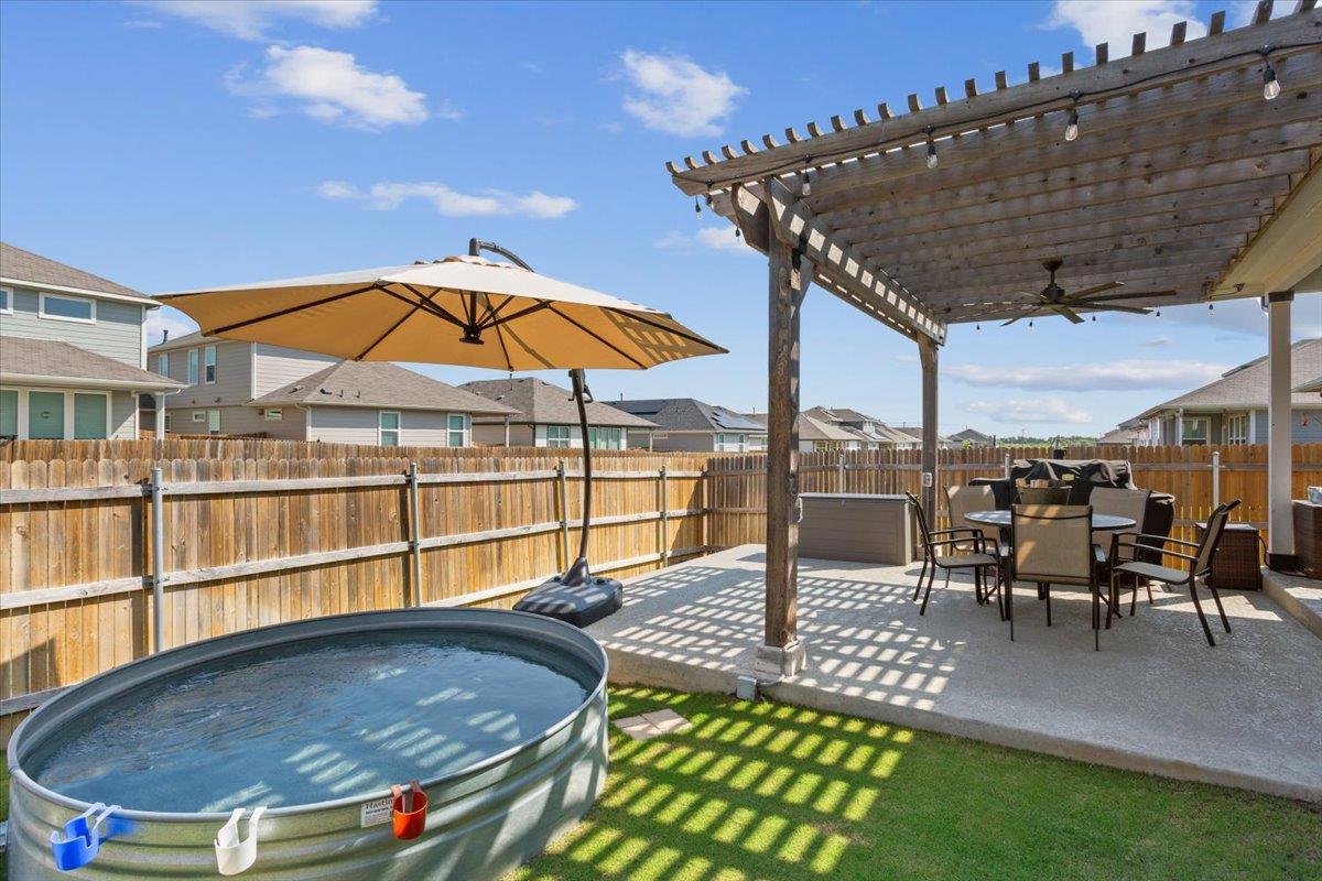 117 Big Sandy Creek Dr, Hutto, TX 78634