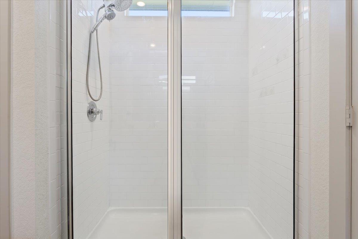 117 Big Sandy Creek Dr, Hutto, TX 78634