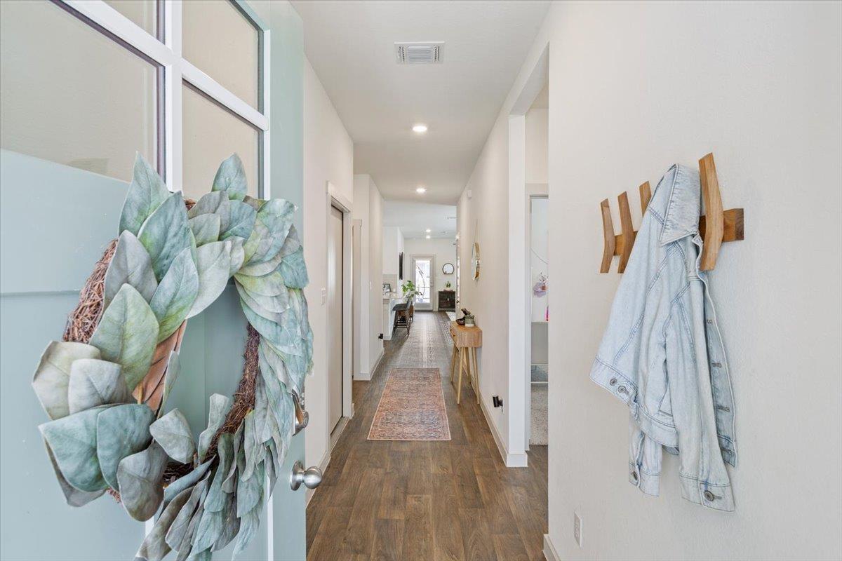 117 Big Sandy Creek Dr, Hutto, TX 78634