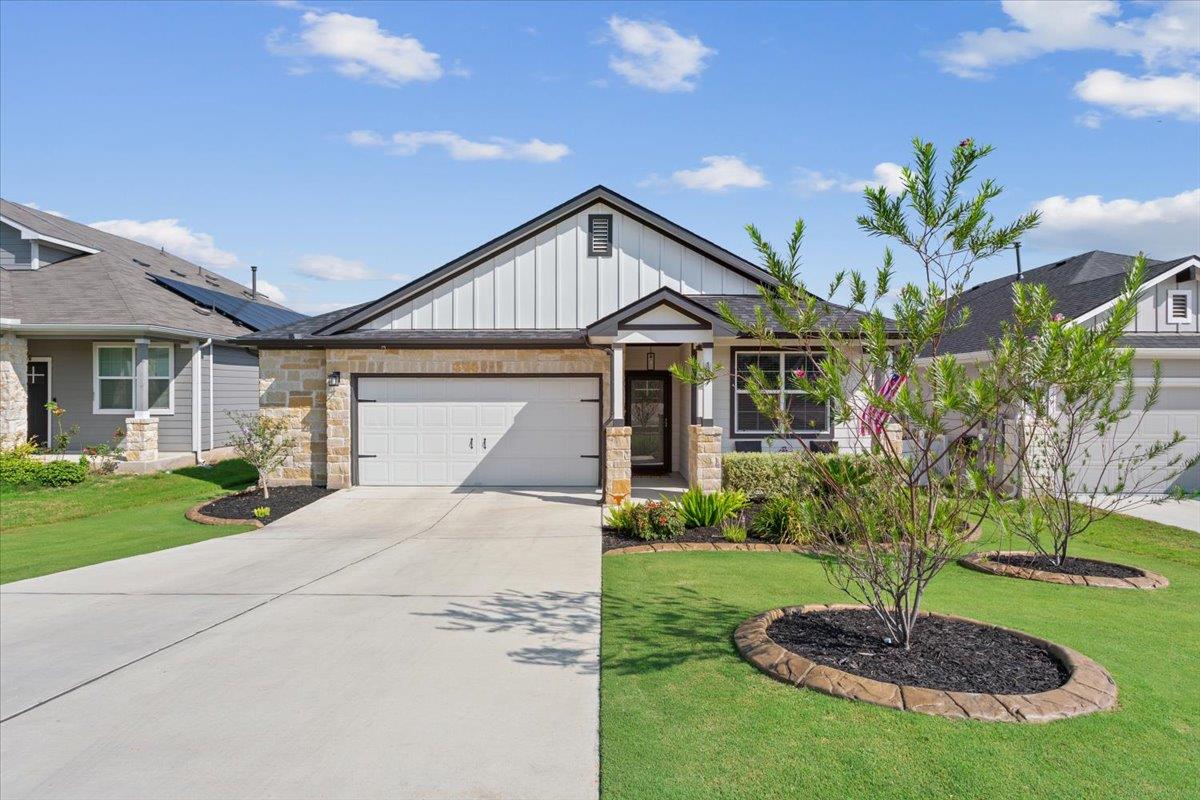 117 Big Sandy Creek Dr, Hutto, TX 78634