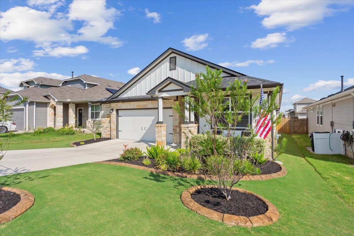 117 Big Sandy Creek Dr, Hutto, TX 78634