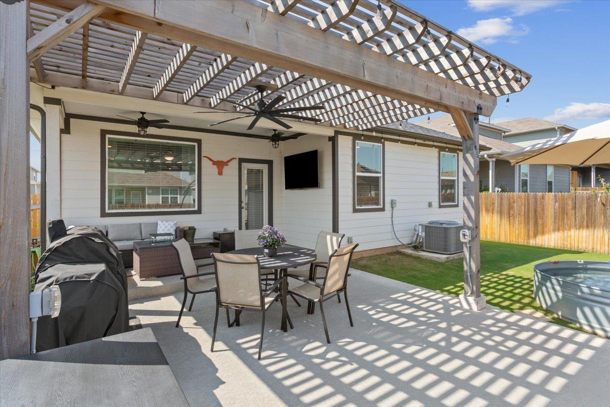 117 Big Sandy Creek Dr, Hutto, TX 78634