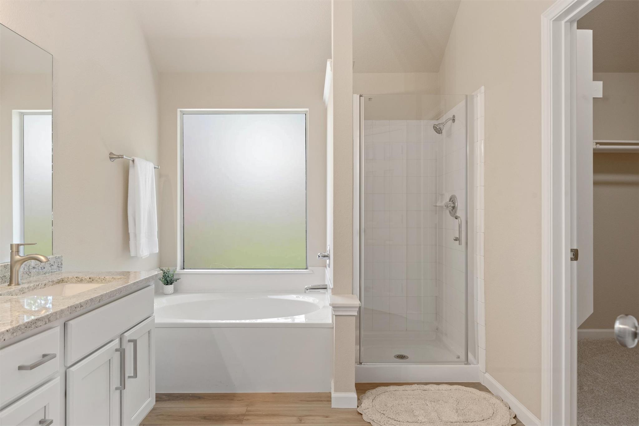 310 Spring Dr, Kyle, TX 78640