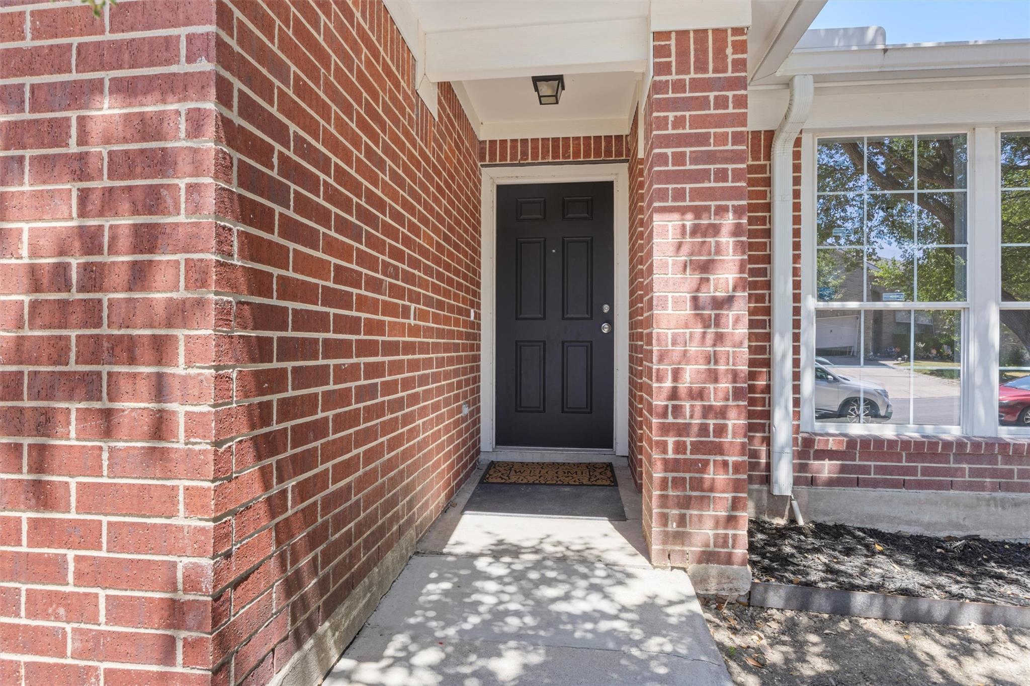 310 Spring Dr, Kyle, TX 78640