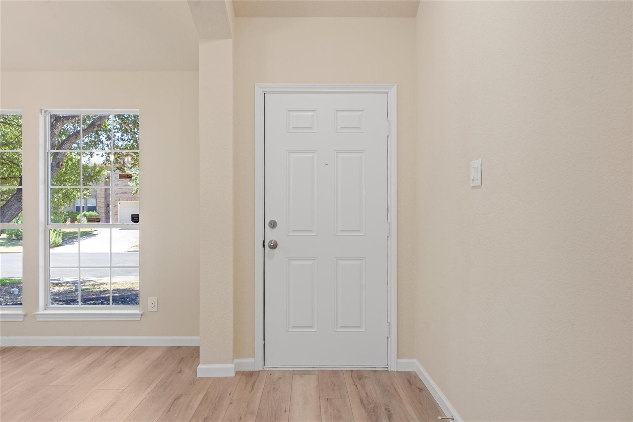 310 Spring Dr, Kyle, TX 78640