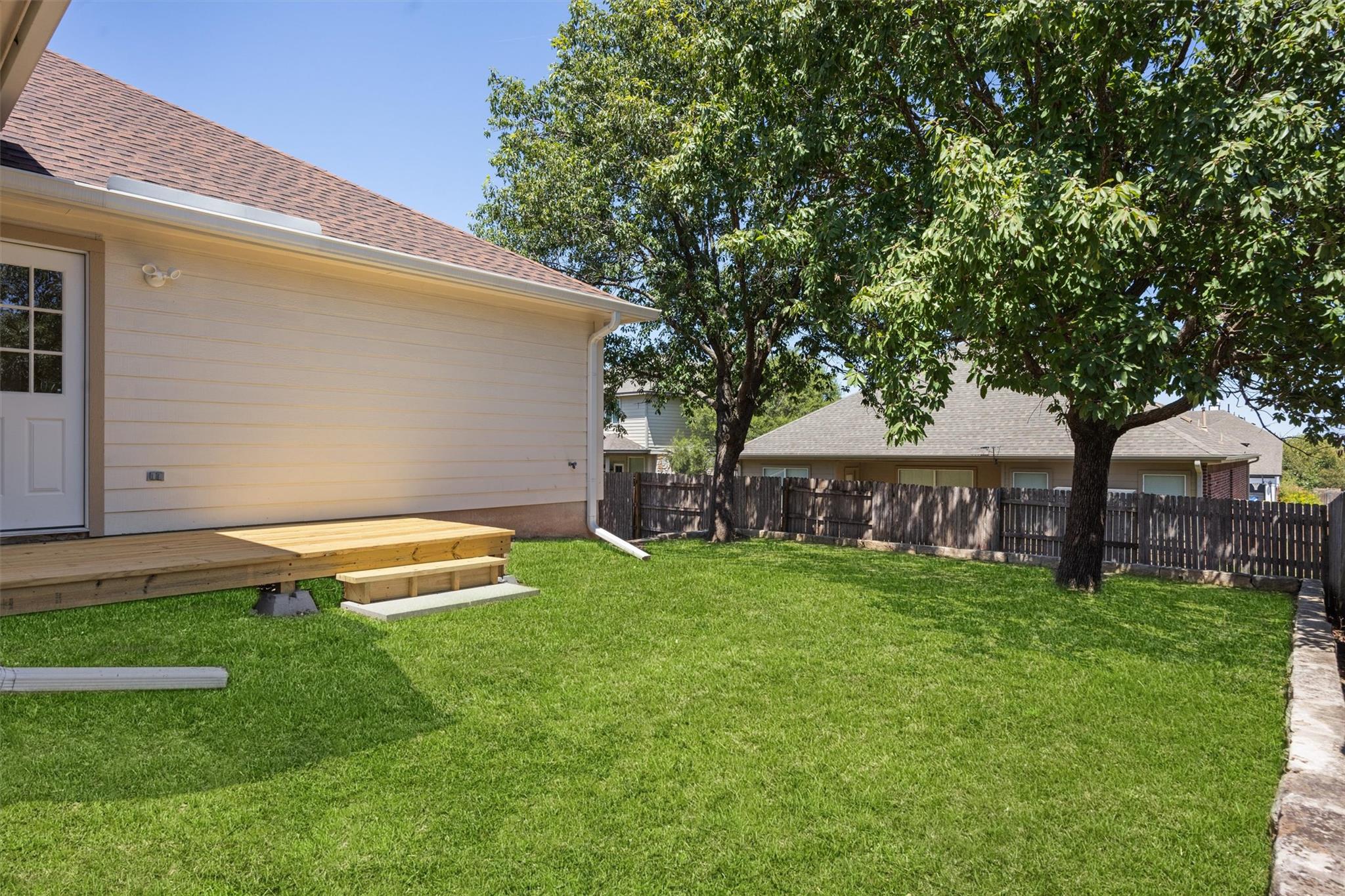 310 Spring Dr, Kyle, TX 78640