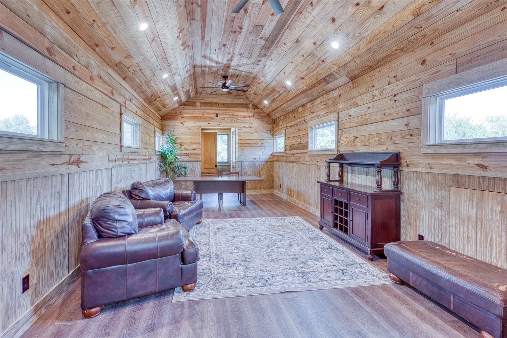 417 Haney Trace, Horseshoe Bay, TX 78657