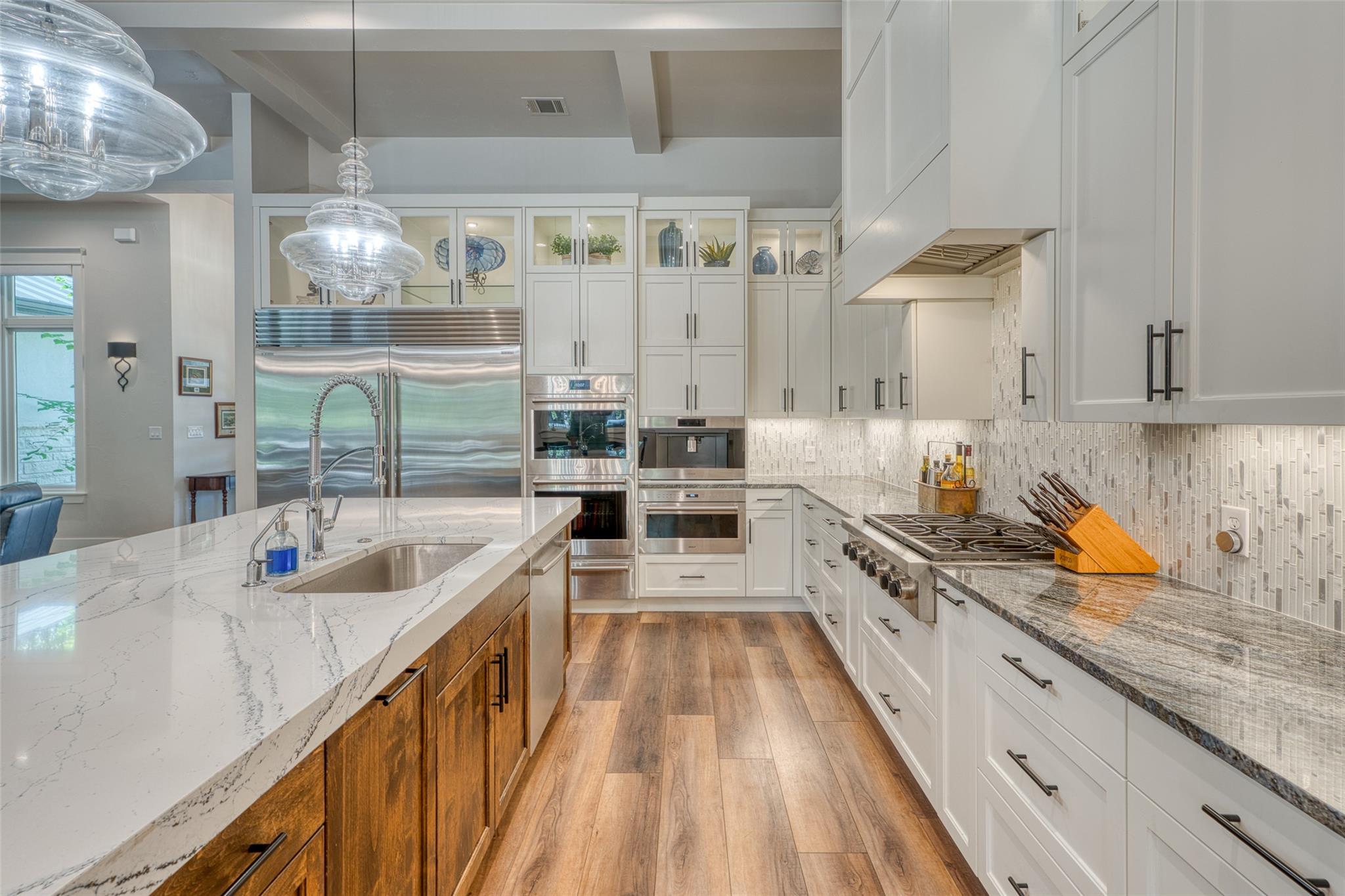 417 Haney Trace, Horseshoe Bay, TX 78657