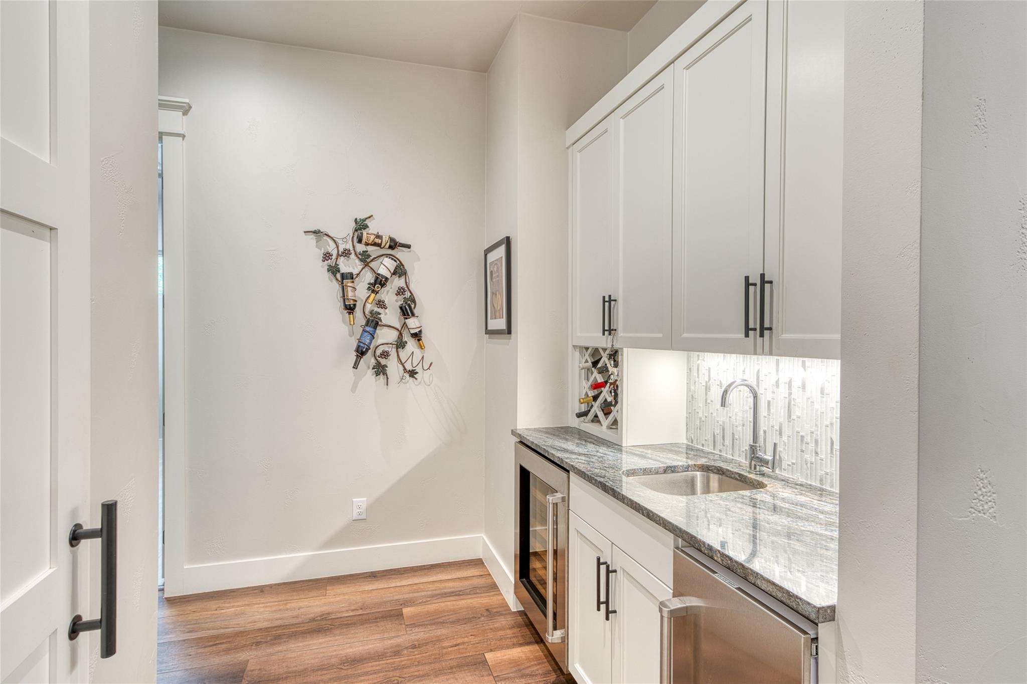 417 Haney Trace, Horseshoe Bay, TX 78657