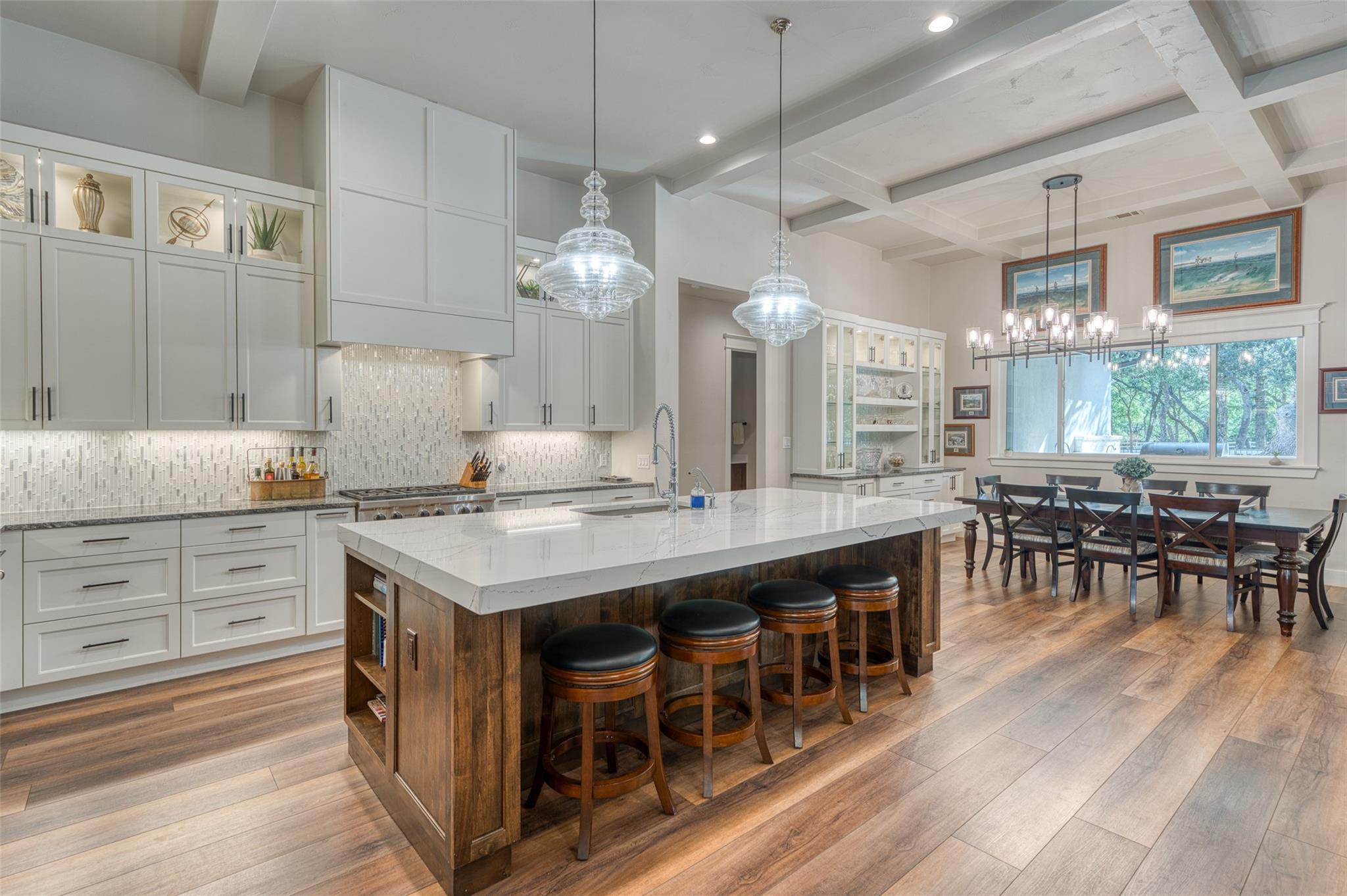 417 Haney Trace, Horseshoe Bay, TX 78657