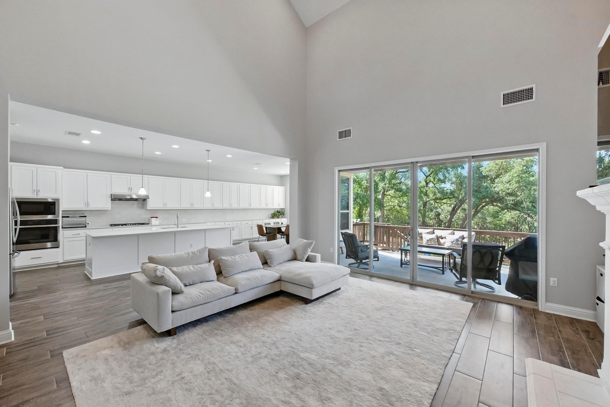 13017 Mitica Dr, Austin, TX 78739