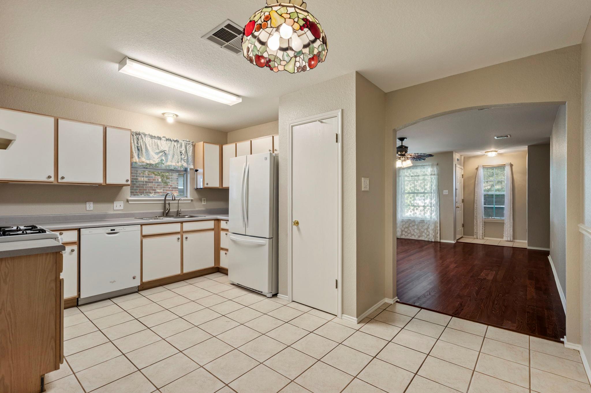 1517 Sedbury Way, Cedar Park, TX 78613