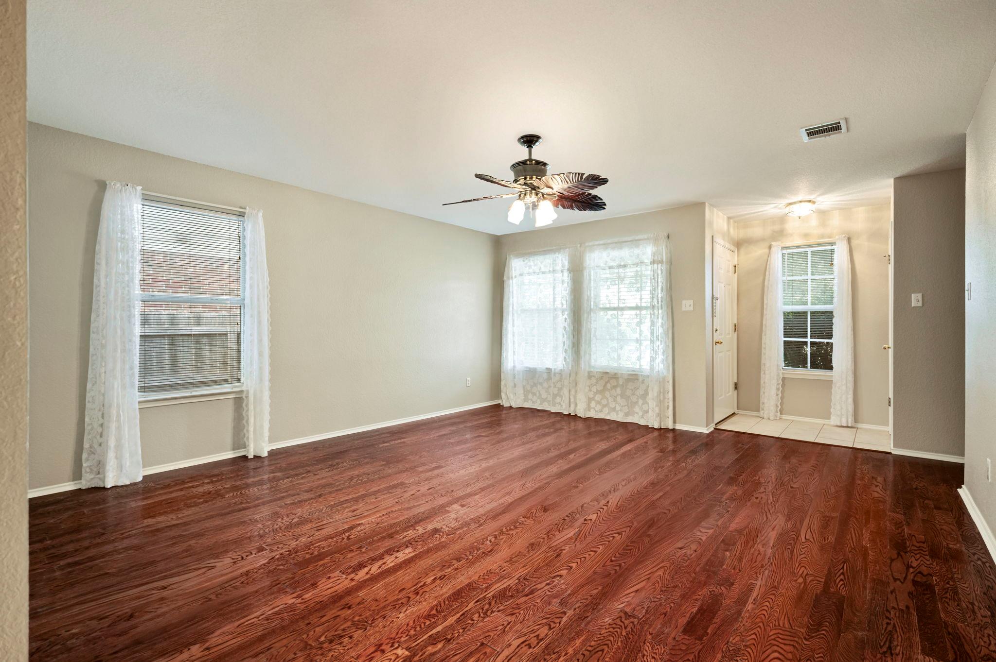 1517 Sedbury Way, Cedar Park, TX 78613