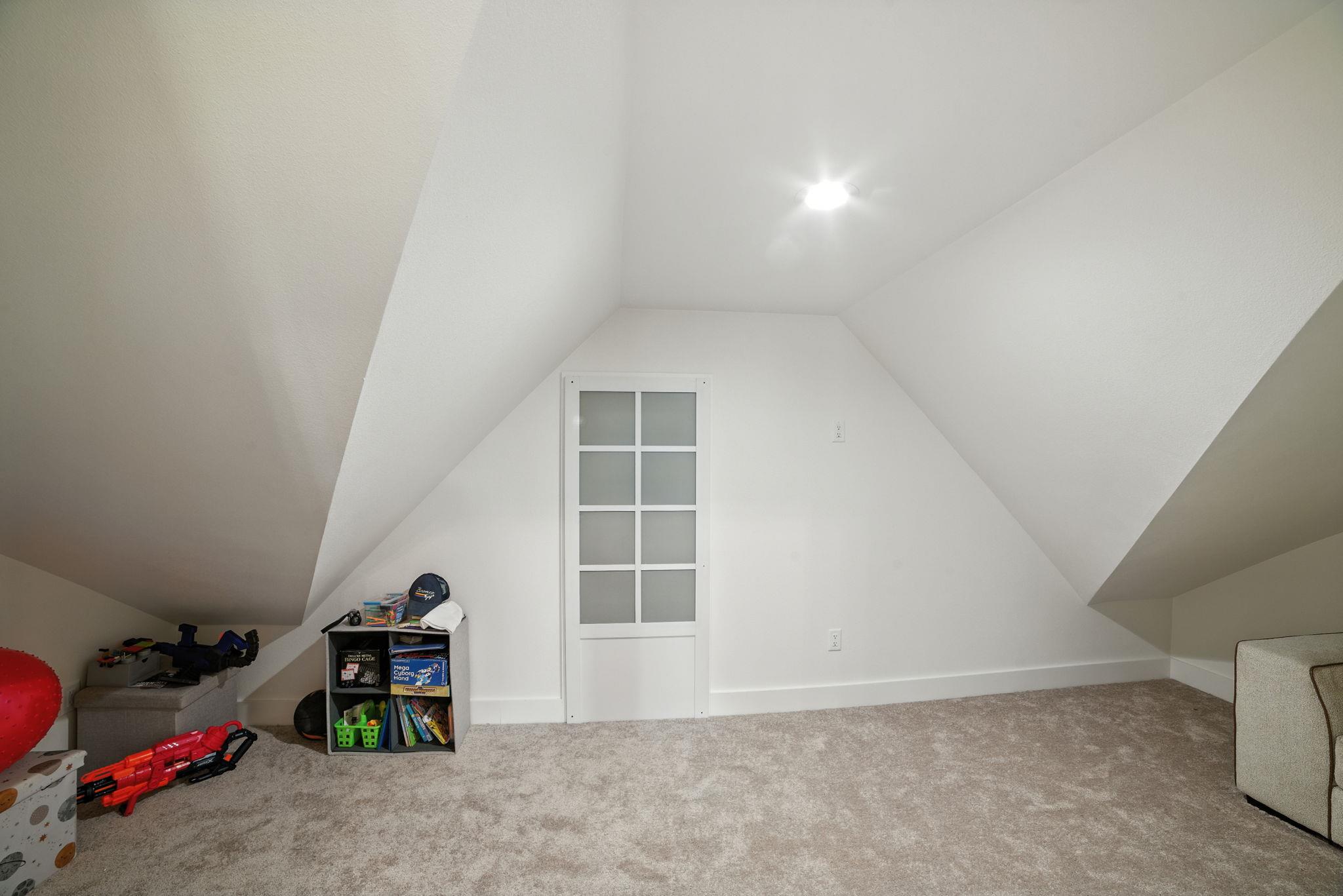 280 Bali Hai Ln, Bastrop, TX 78602