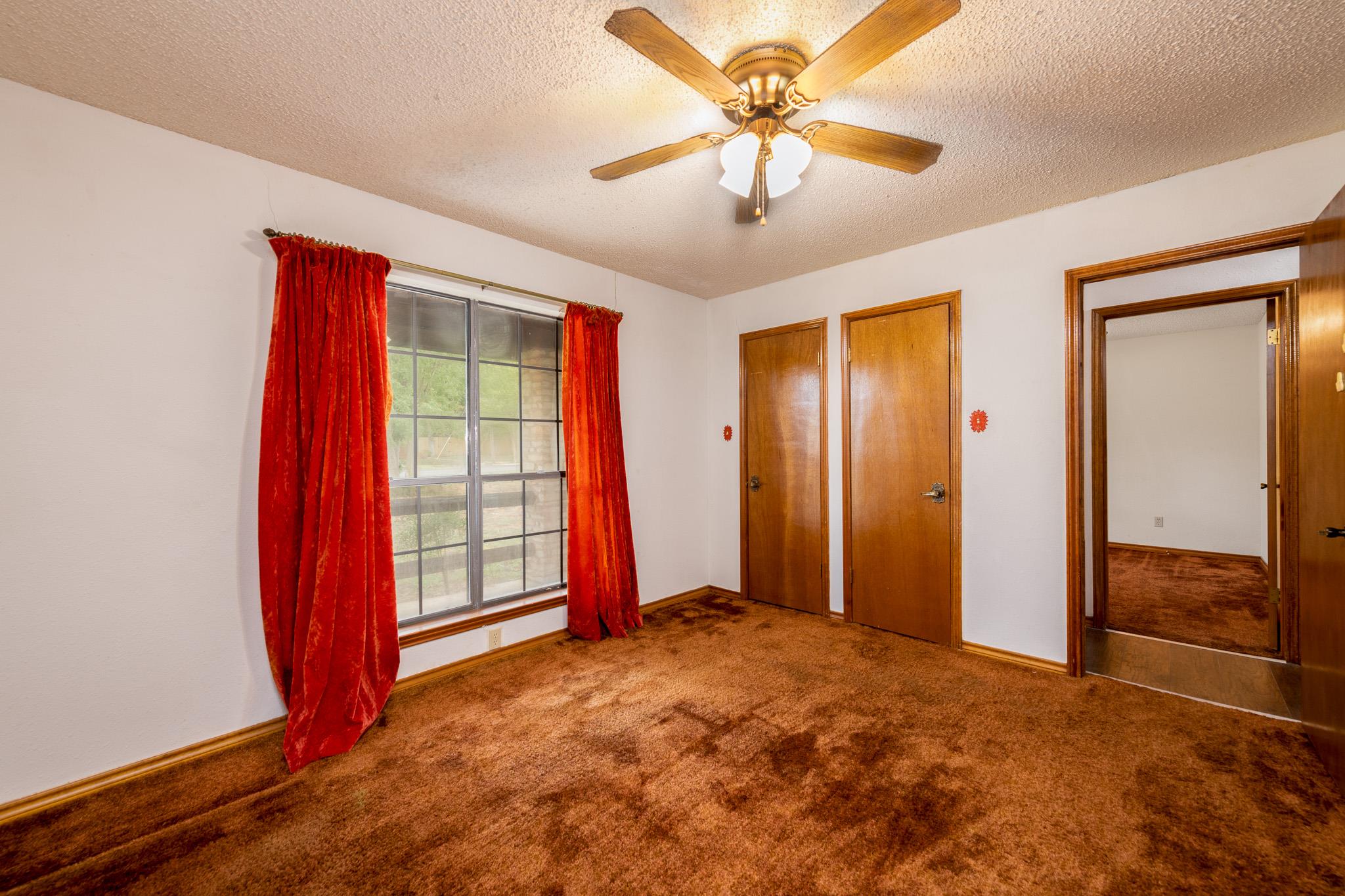 202 Canyon Wren Dr, Buda, TX 78610