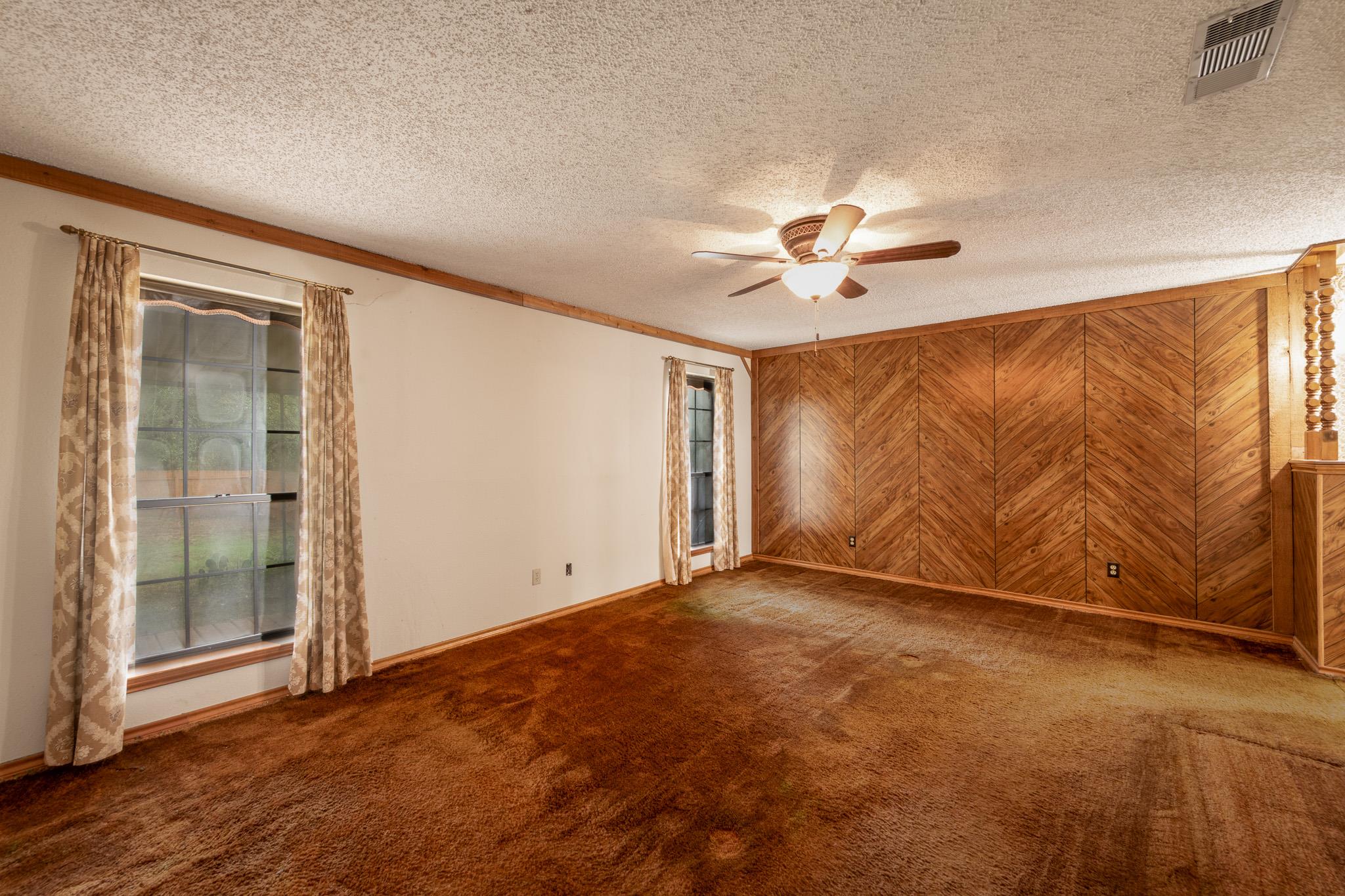 202 Canyon Wren Dr, Buda, TX 78610