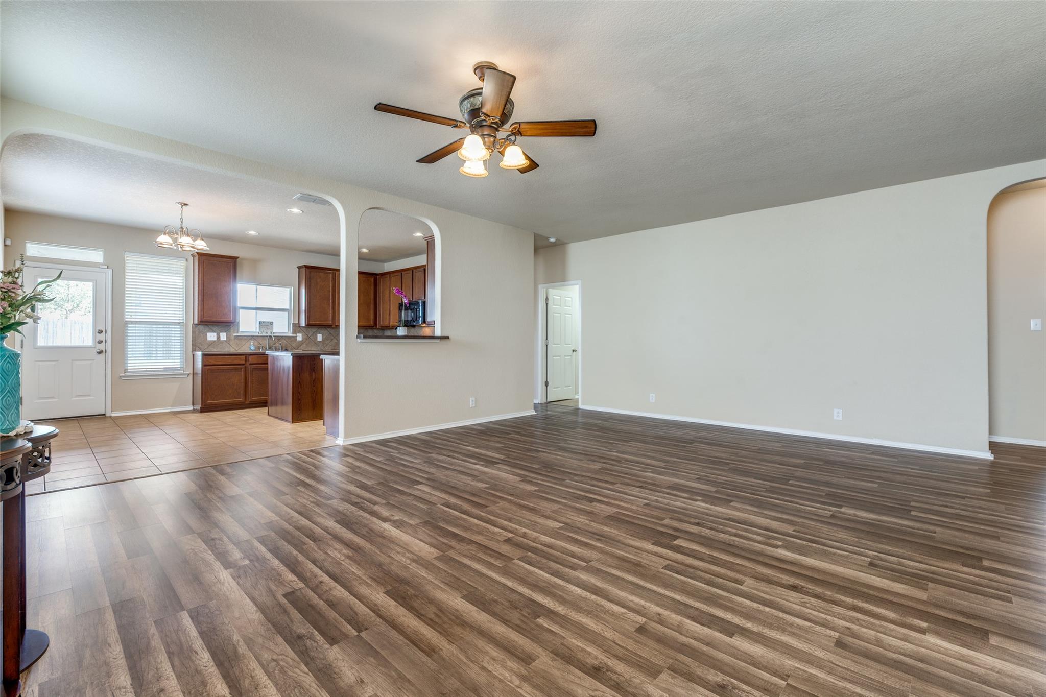 572 Perch Mdw, San Antonio, TX 78253