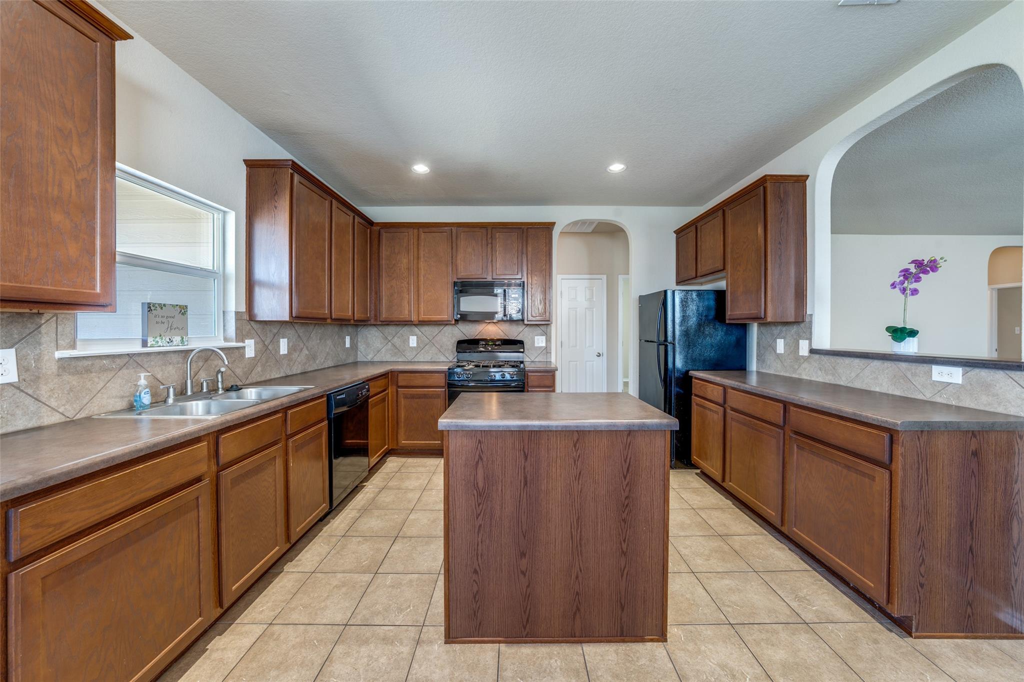 572 Perch Mdw, San Antonio, TX 78253