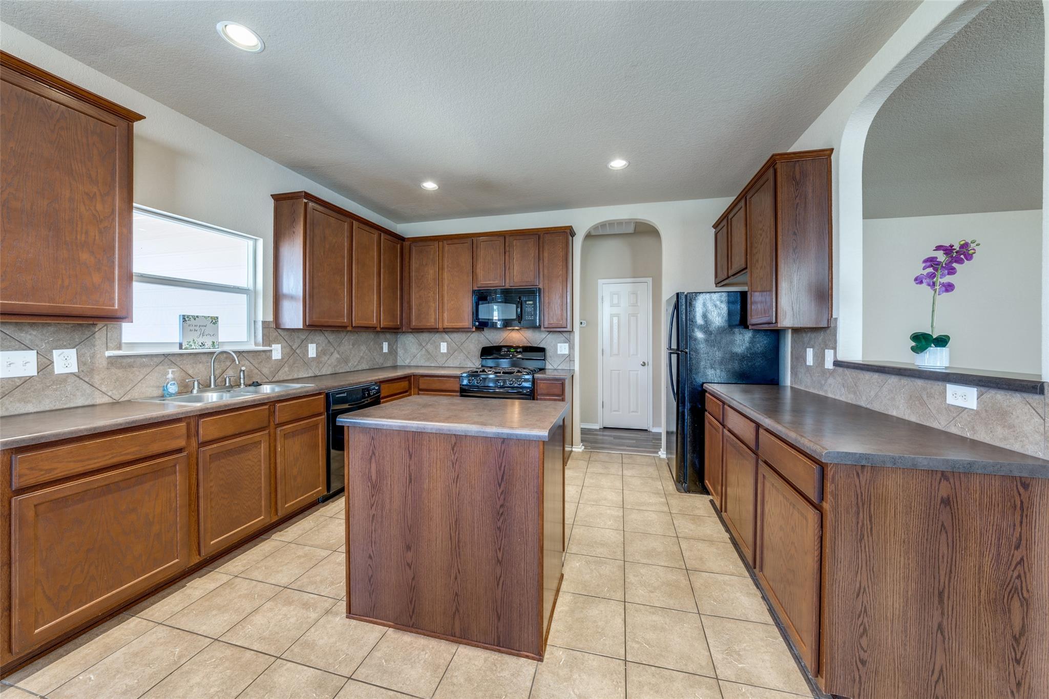 572 Perch Mdw, San Antonio, TX 78253