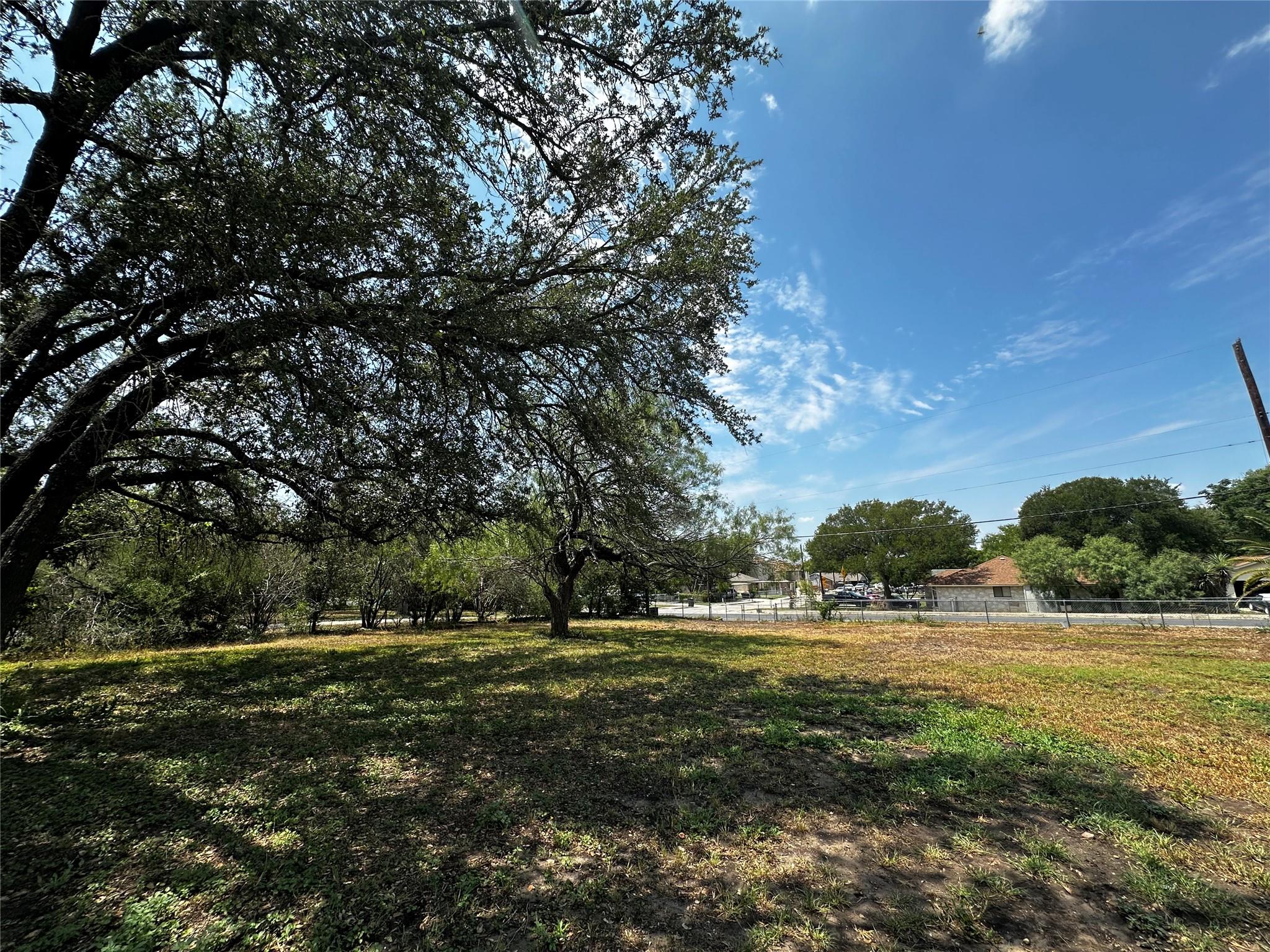 7918 Dempsey St, San Antonio, TX 78242