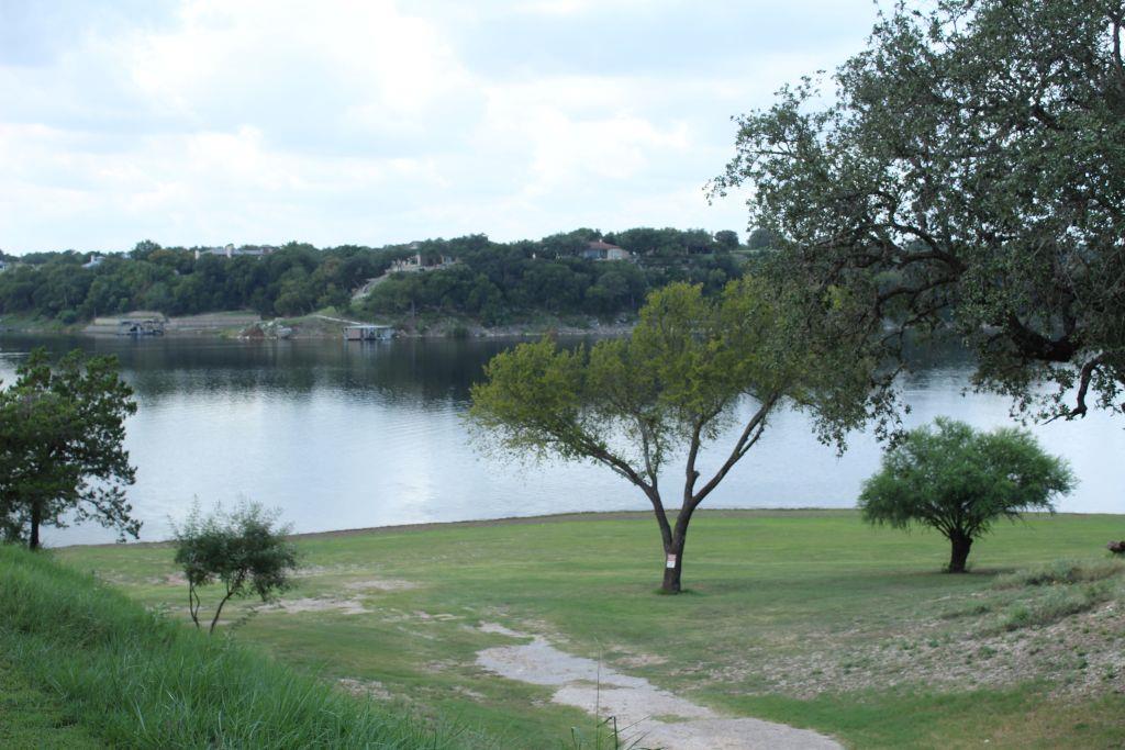3705 1/2 N Peninsular Dr, Marble Falls, TX 78654