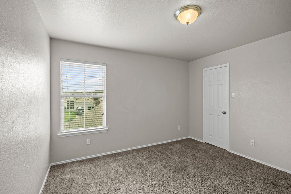 5712 Stonehaven Dr, Temple, TX 76502