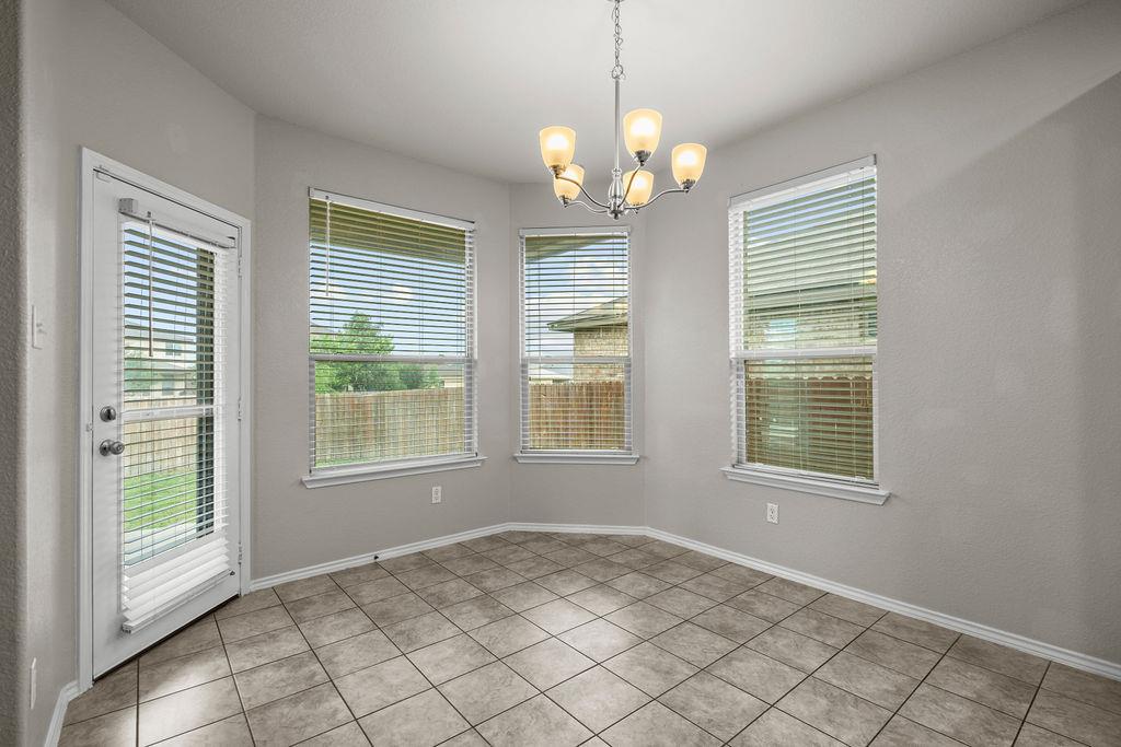 5712 Stonehaven Dr, Temple, TX 76502