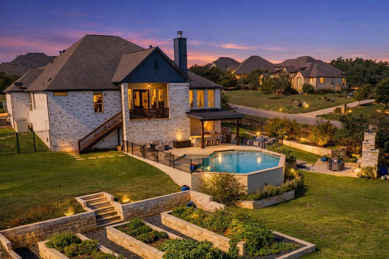 17408 Avion Dr, Dripping Springs, TX 78620