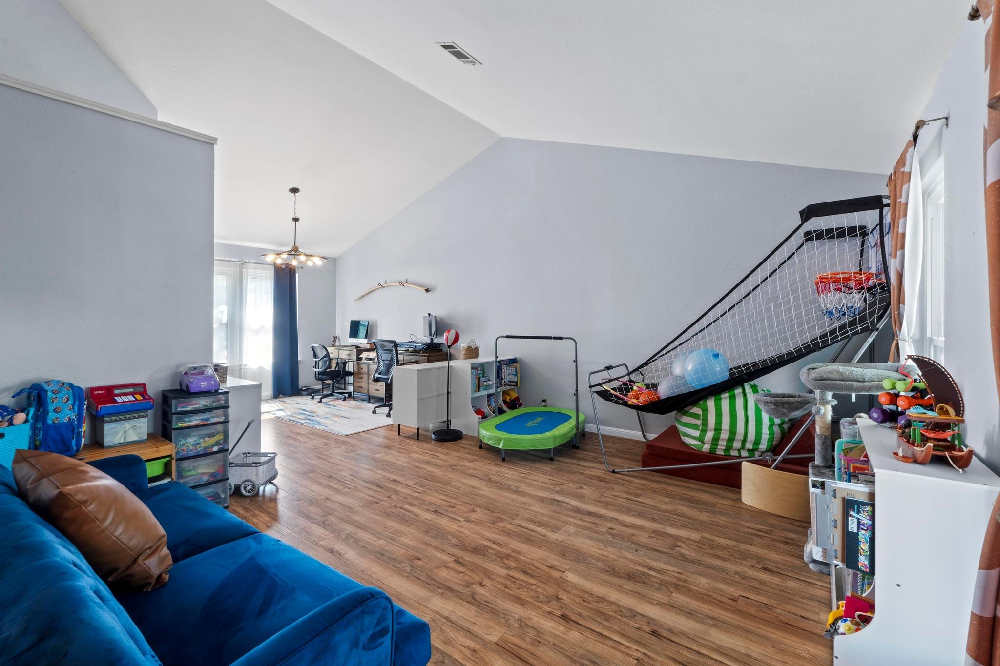 14401 Richard Walker Blvd, Austin, TX 78728