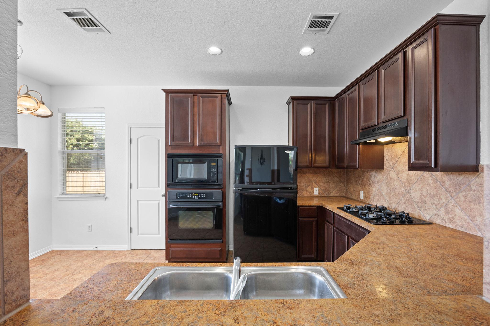 2995 Freemont St, Round Rock, TX 78681