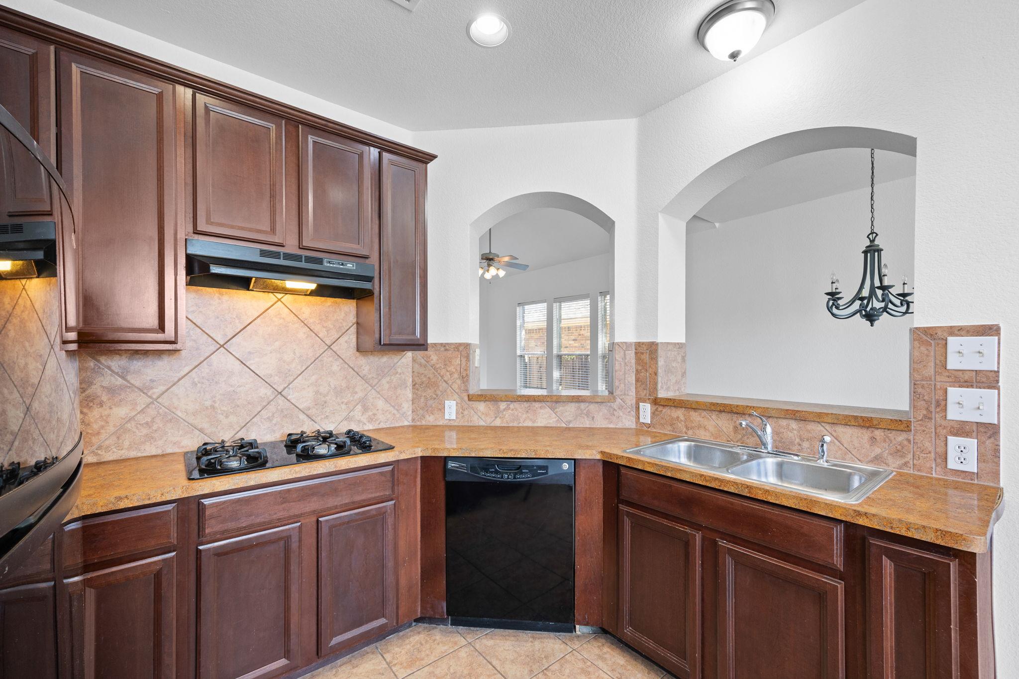 2995 Freemont St, Round Rock, TX 78681