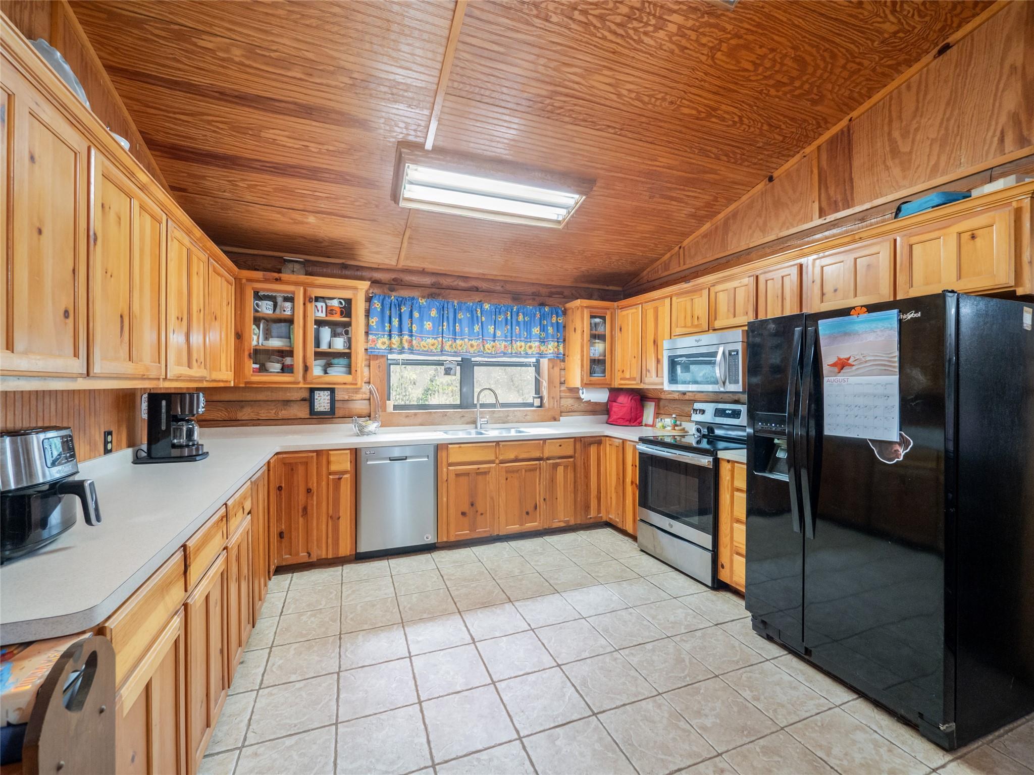 234 E Flag Creek Ranch Rd, Llano, TX 78643