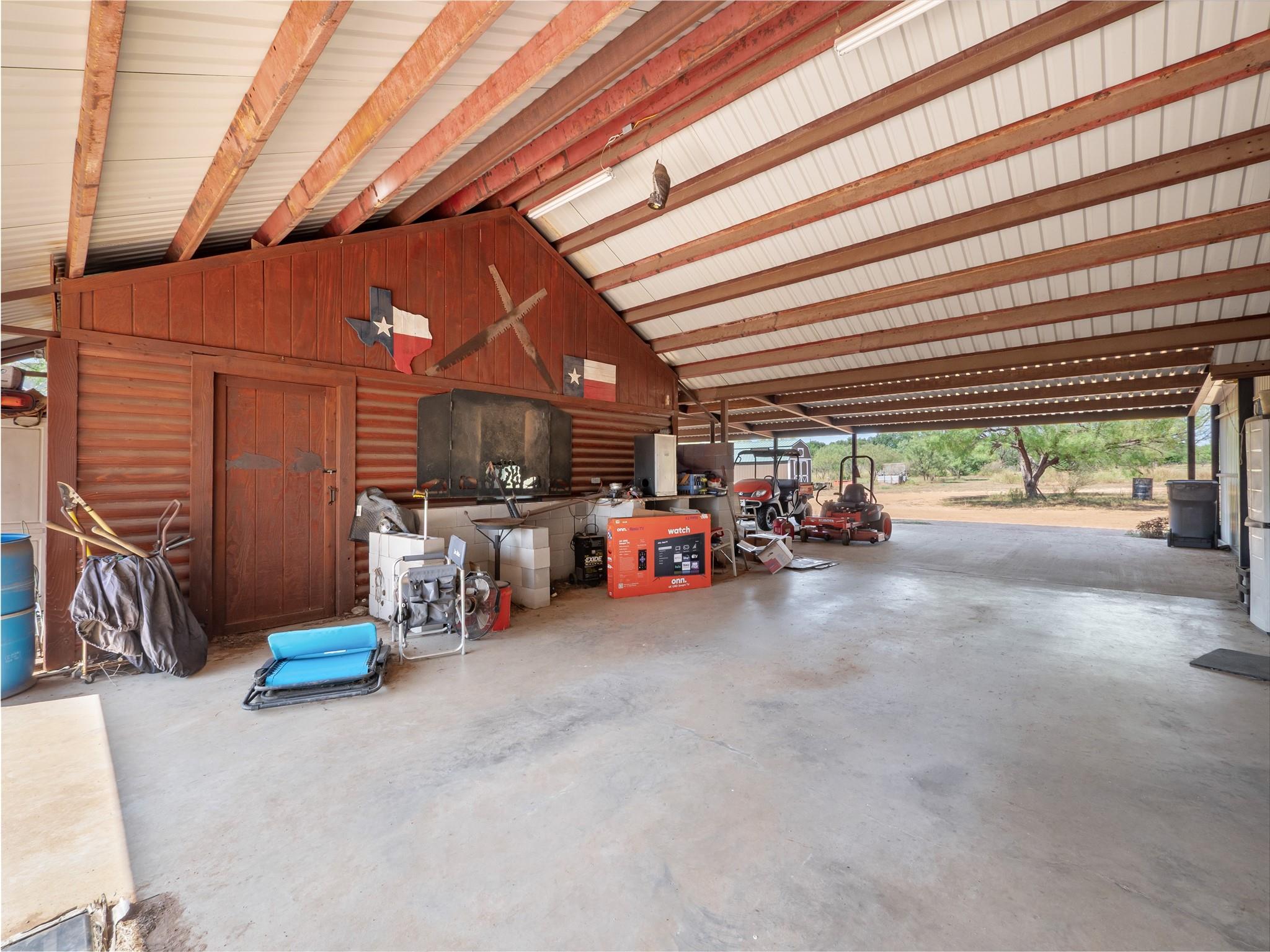 234 E Flag Creek Ranch Rd, Llano, TX 78643